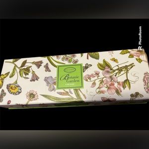 Portmeirion cake slicer